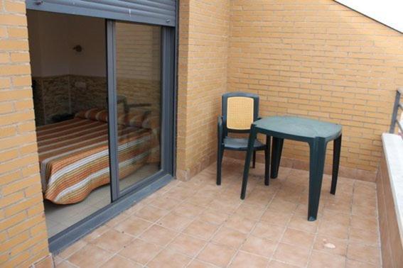Hostal Valle Del Iregua Albelda De Iregua Zimmer foto